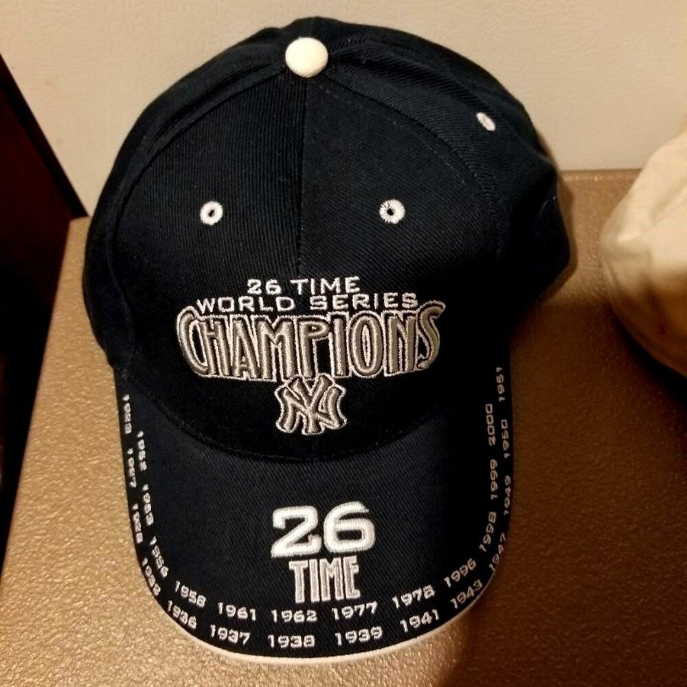 Hat- 26 Time Yankee World Series, Navy, Like New